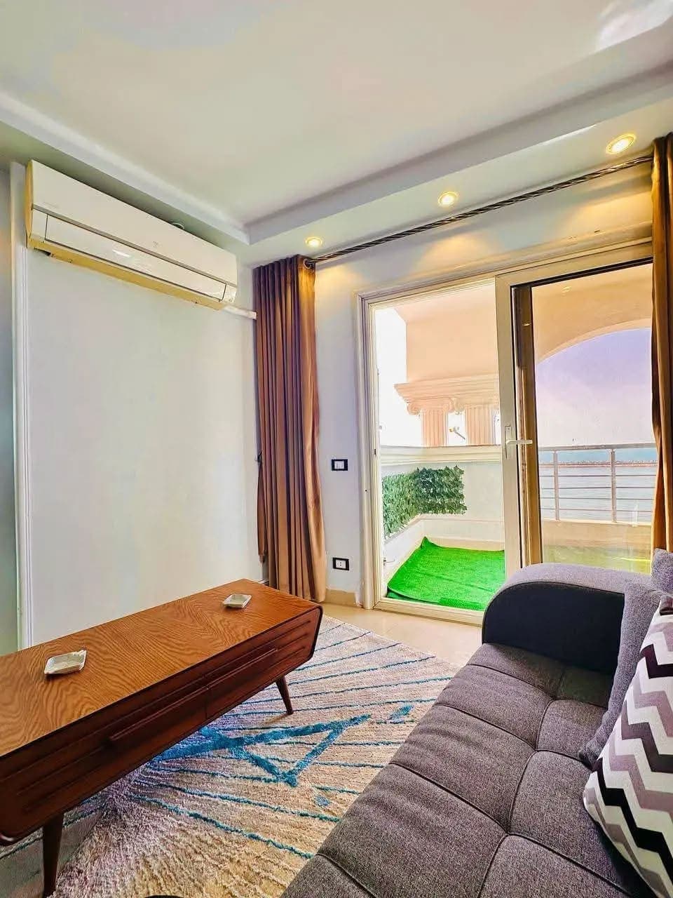 شقة في الإسكندرية