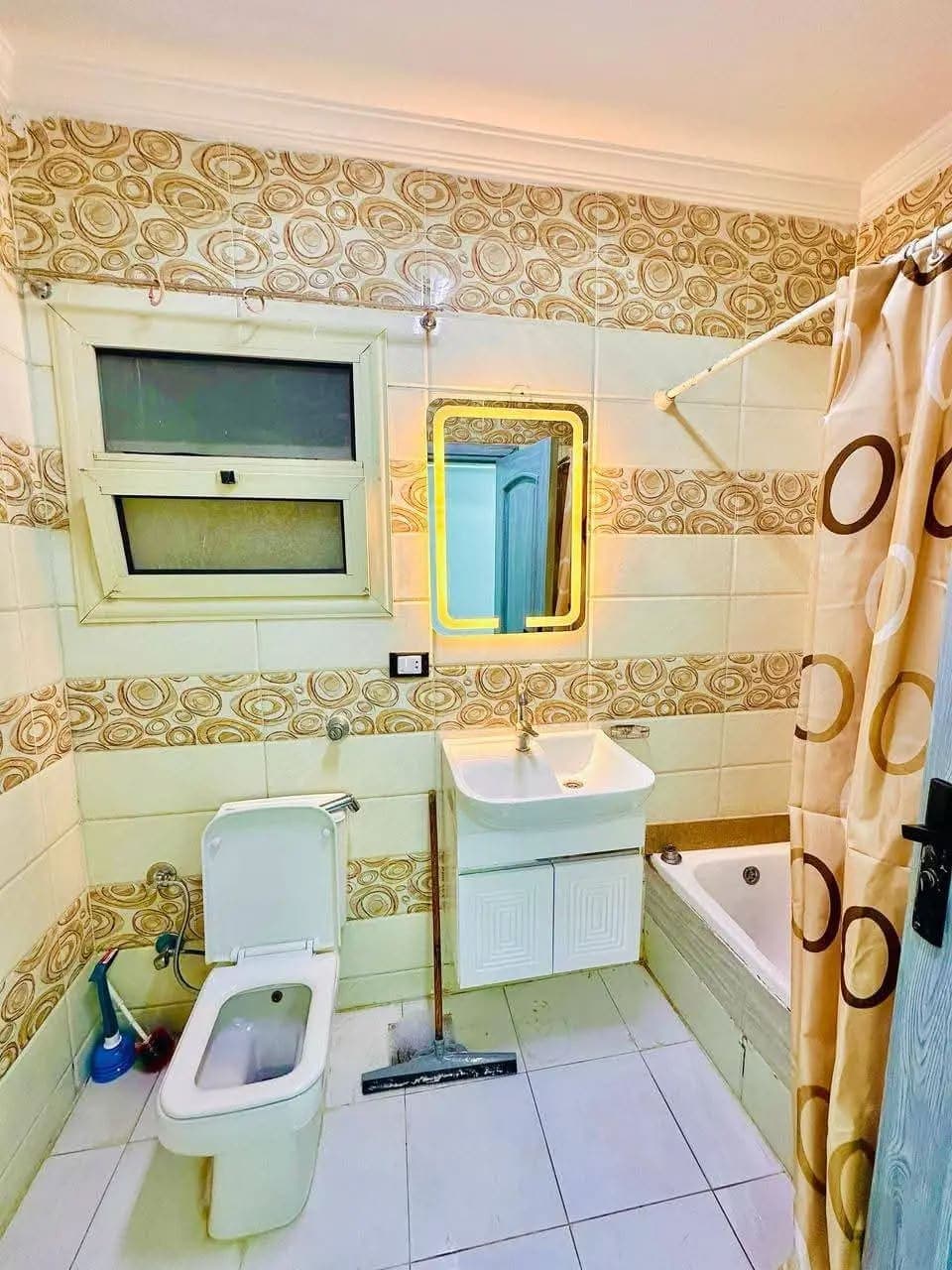 شقة في الإسكندرية
