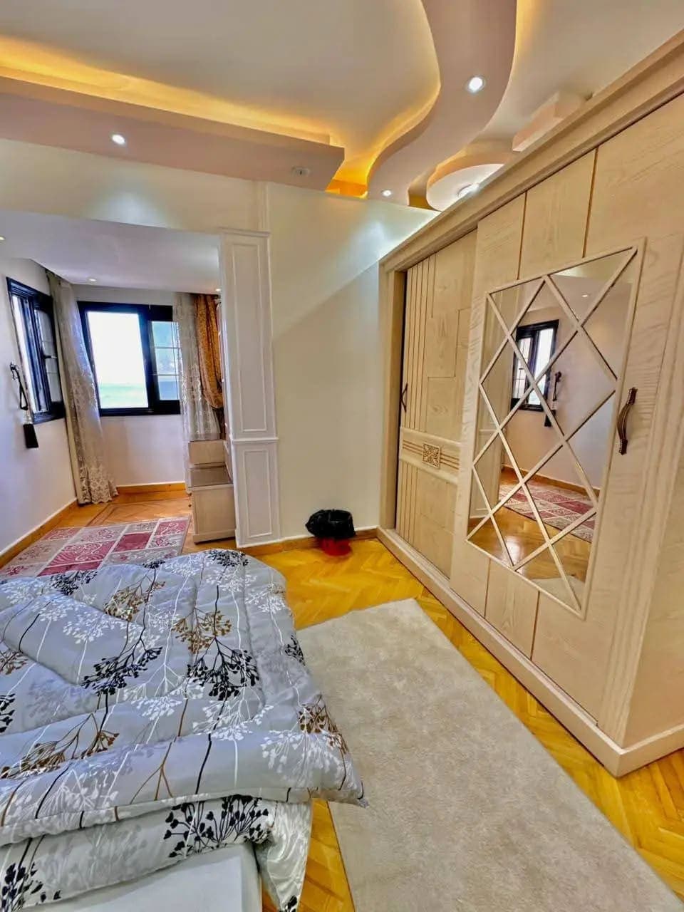 شقة في الإسكندرية
