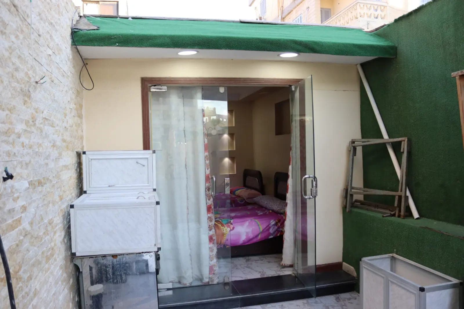 Apartment in Alexandria