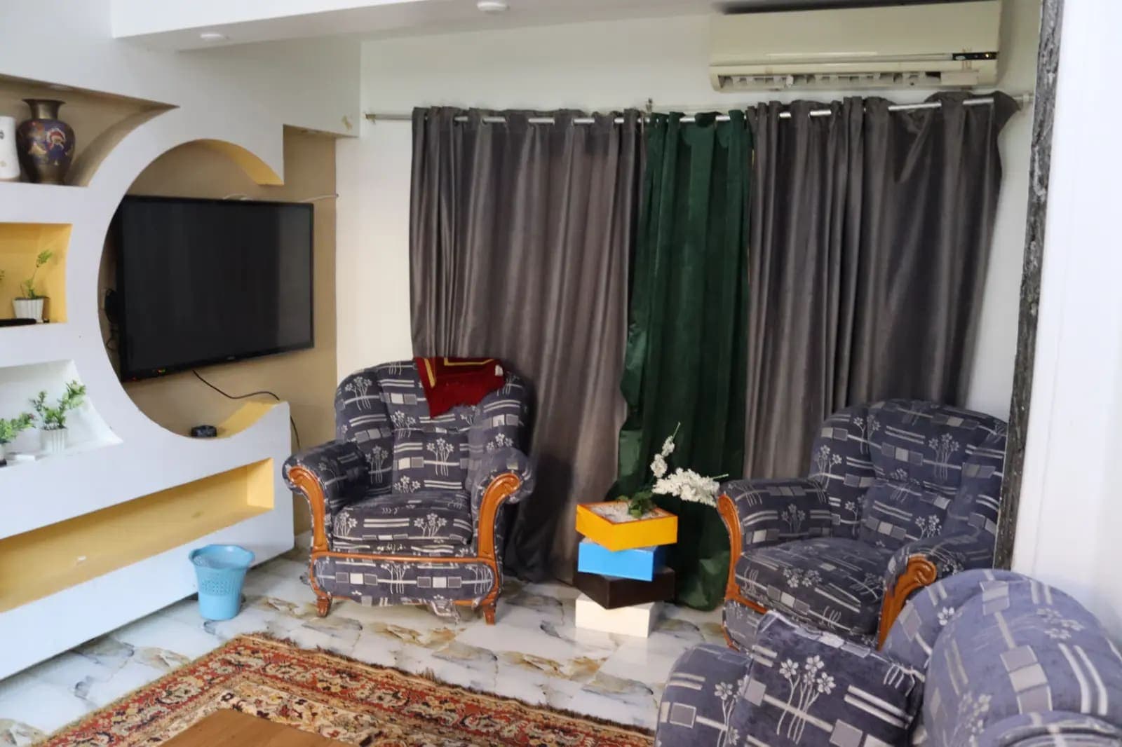 Apartment in Alexandria
