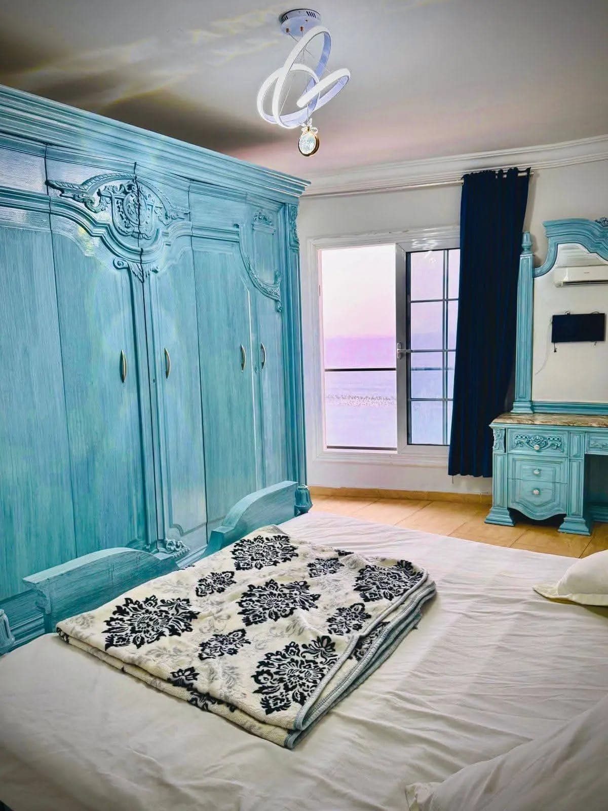 شقة في الإسكندرية