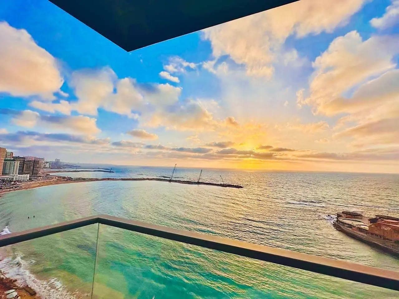 صورة الإعلان