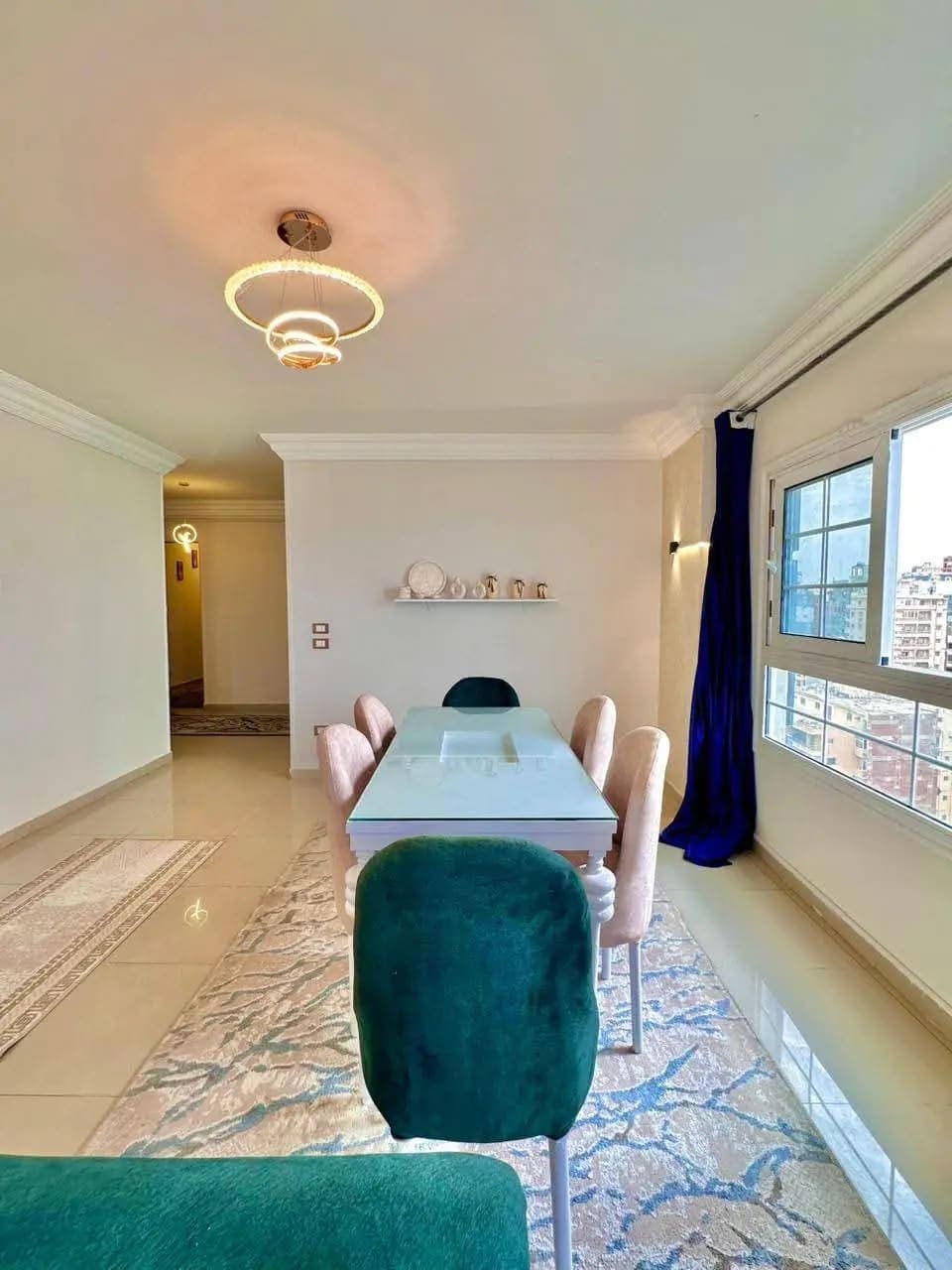 شقة في الإسكندرية