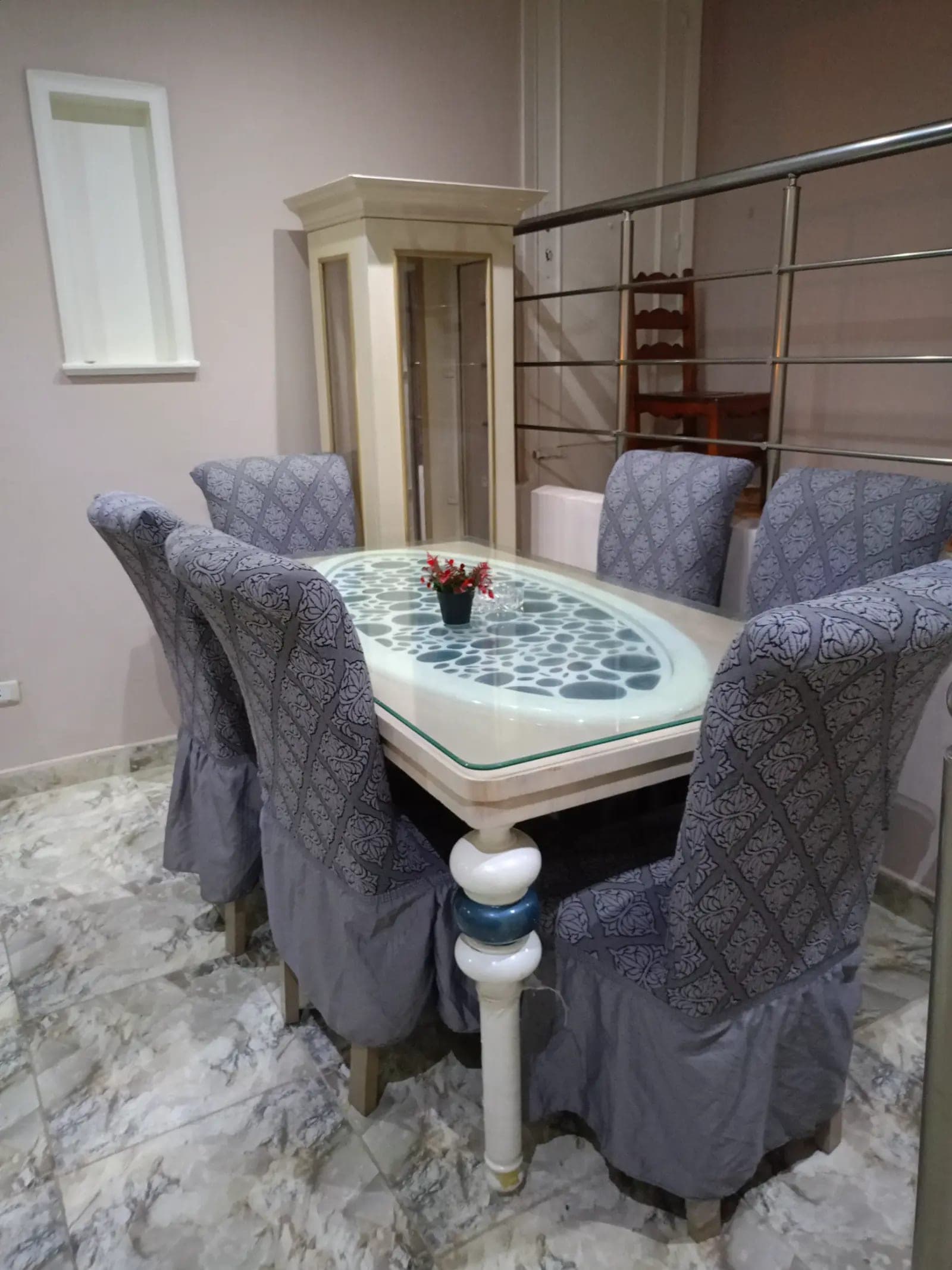 Apartment in Alexandria