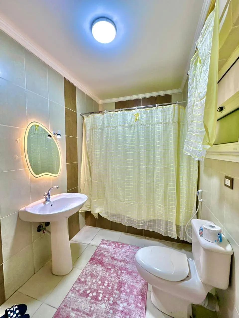 Apartment in Alexandria