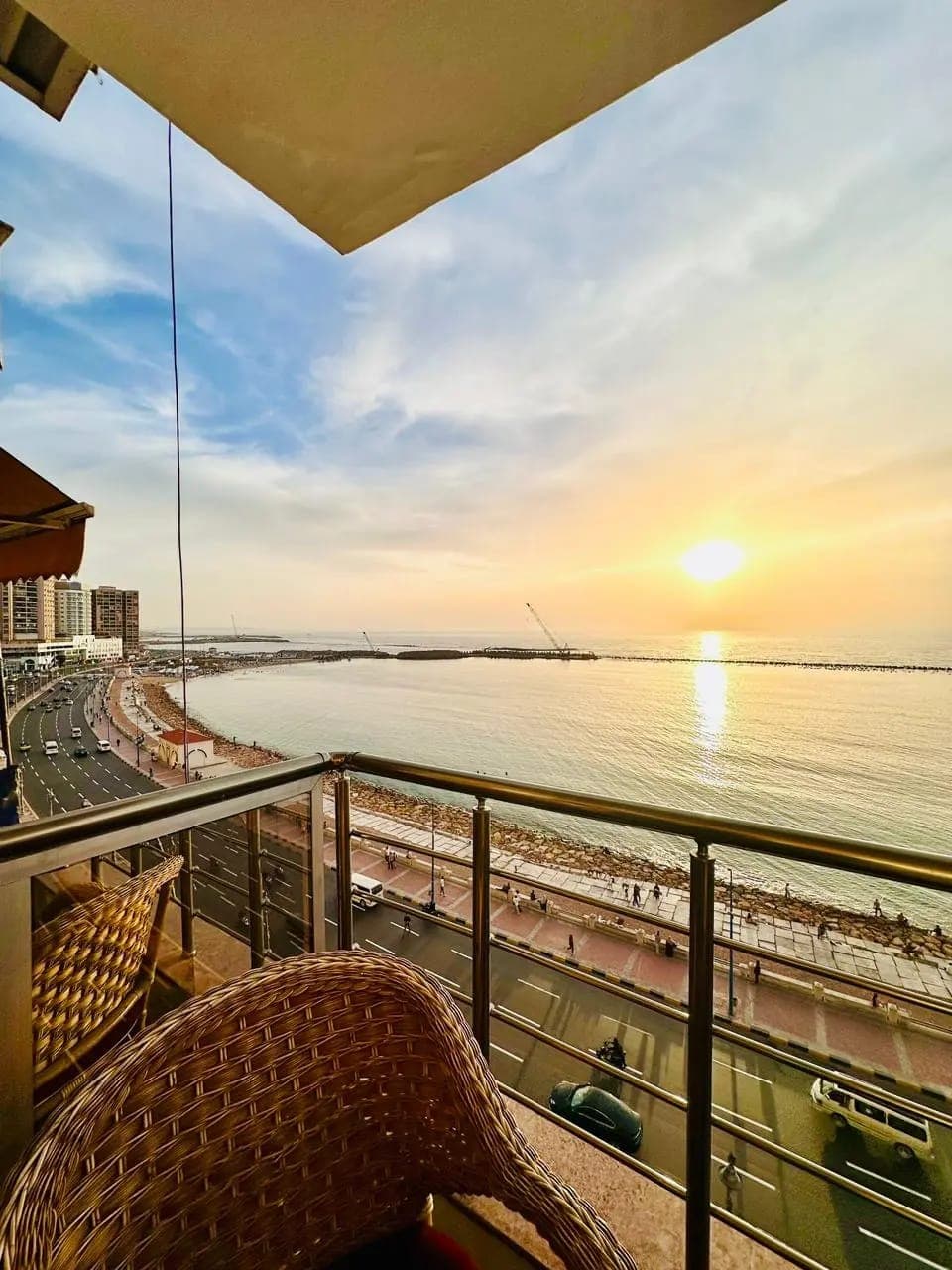 شقة في الإسكندرية