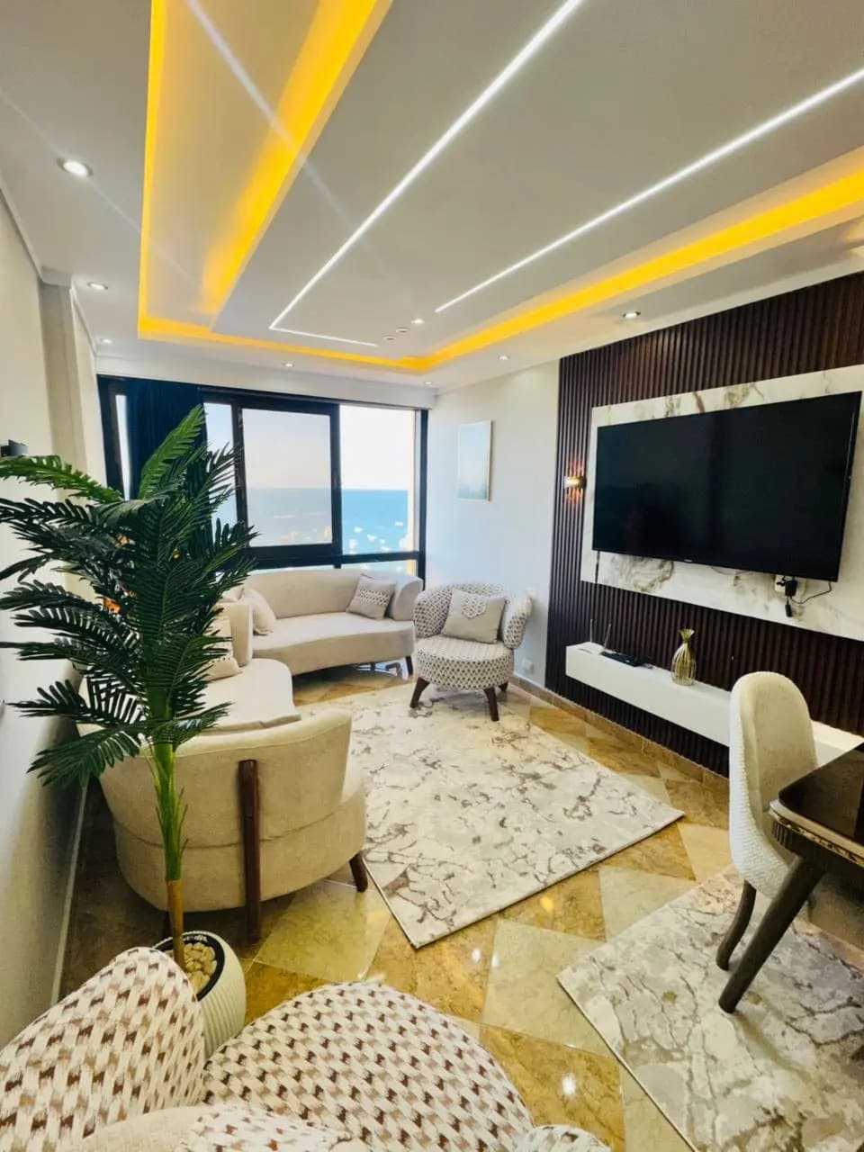 Apartment in Alexandria