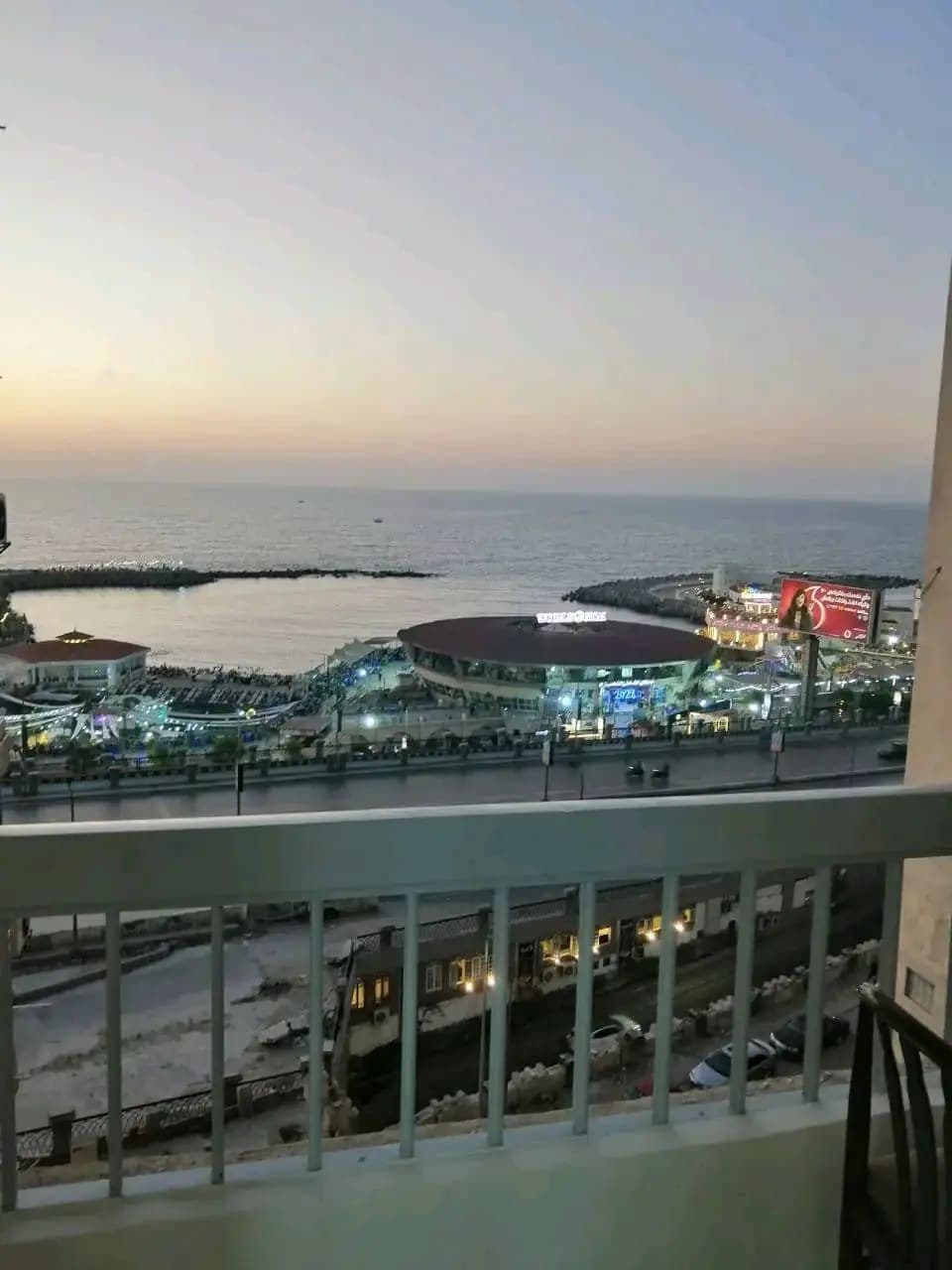 صورة الإعلان